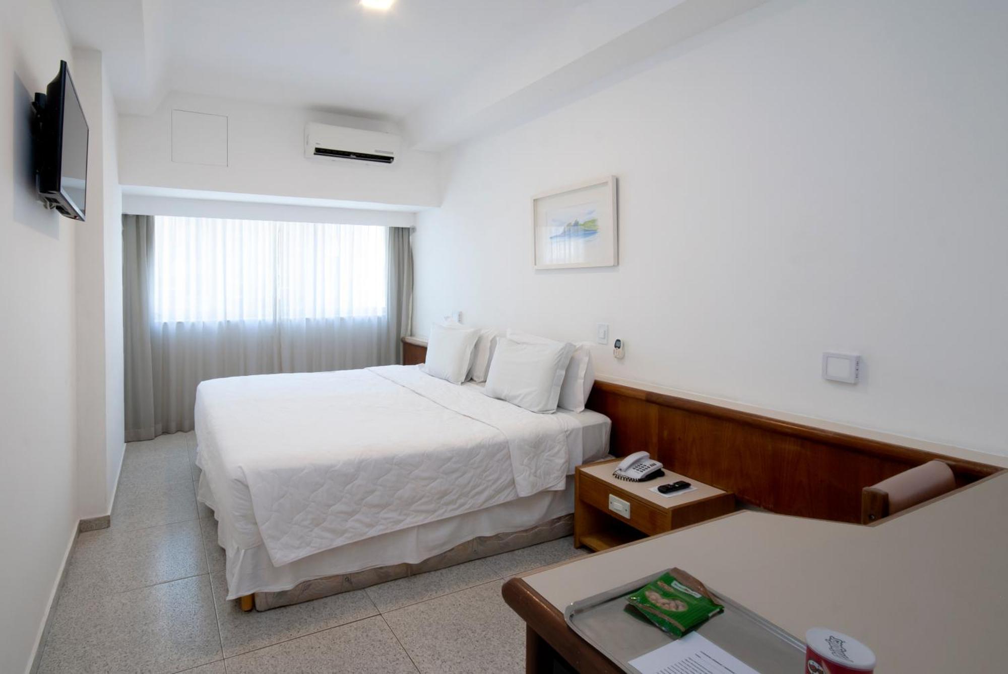 Hotel Bandeirantes